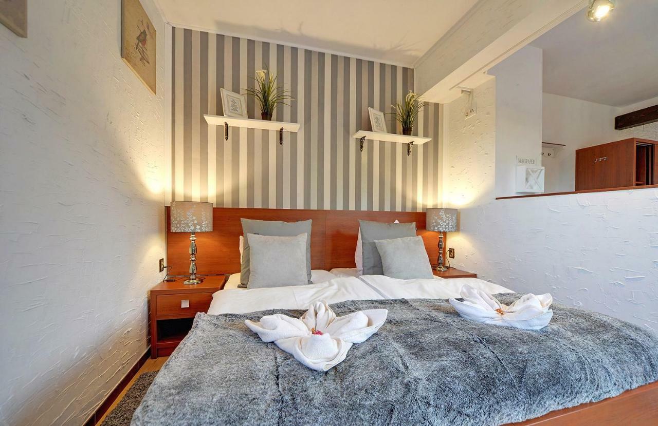 Bed and Breakfast Safir Przy Samym Wyciagu à Karpacz Extérieur photo